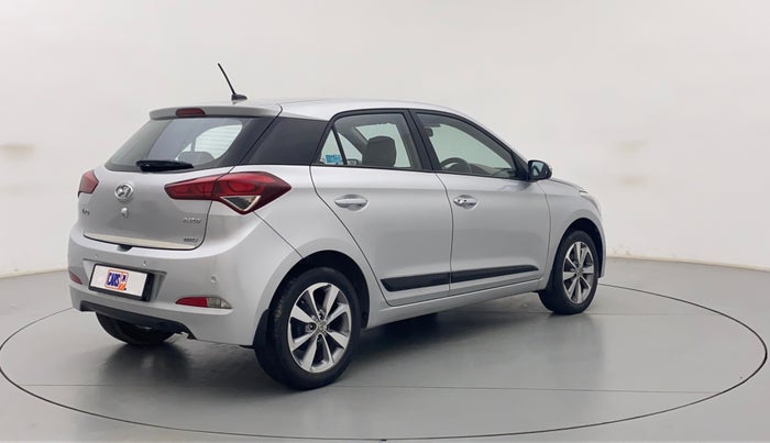 2016 Hyundai Elite i20 ASTA 1.2, Petrol, Manual, 32,920 km, Right Back Diagonal (45- Degree) View