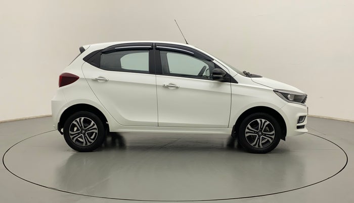 2022 Tata Tiago XZ PLUS CNG, CNG, Manual, 6,889 km, Right Side View