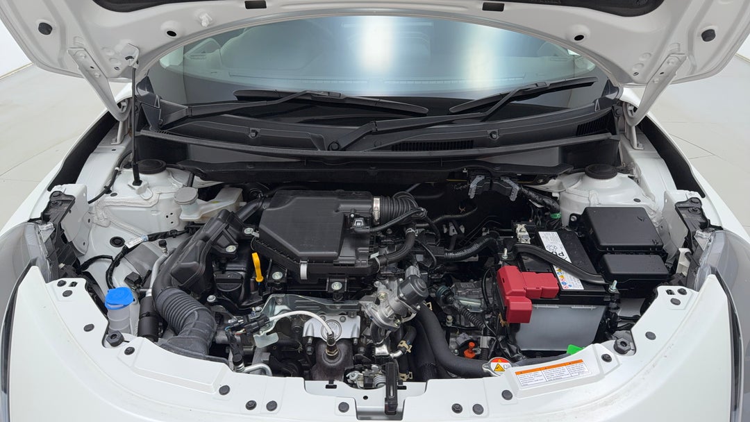 Open Bonnet (Engine)