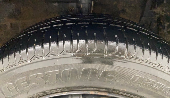 2013 Maruti Ertiga VDI ABS, Diesel, Manual, 60,858 km, Right Front Tyre Tread