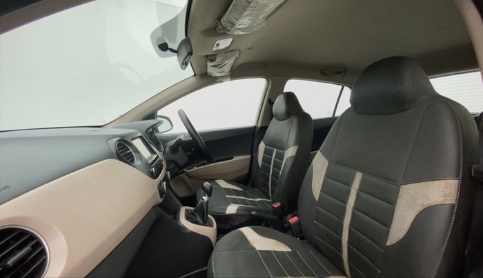 2017 Hyundai Grand i10 ASTA 1.2 KAPPA VTVT, Petrol, Manual, 42,388 km, Right Side Front Door Cabin