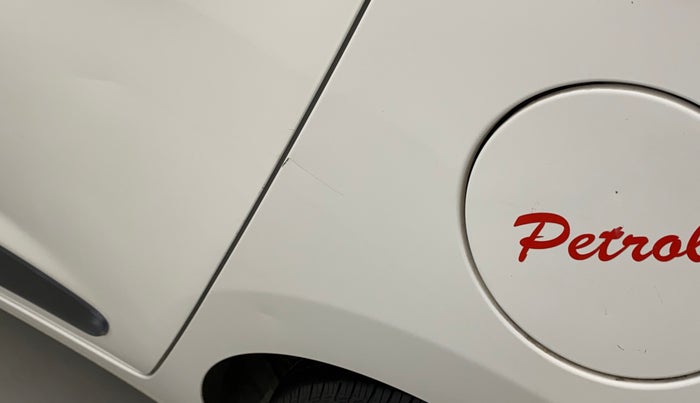 2017 Hyundai Grand i10 ASTA 1.2 KAPPA VTVT, Petrol, Manual, 42,388 km, Left quarter panel - Minor scratches