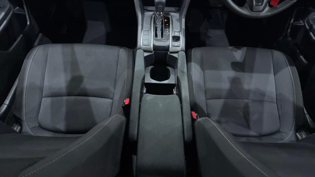2017 Honda Civic Vti, Automatic, 94901 km, Center Console