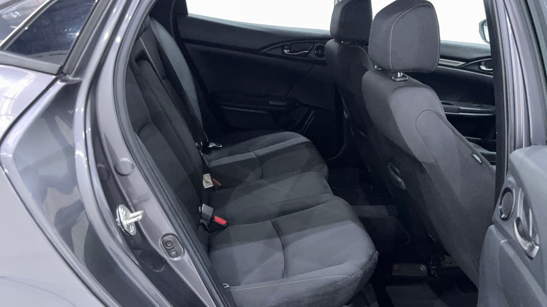 2017 Honda Civic Vti, Automatic, 94901 km, Right Side Rear Door Cabin View