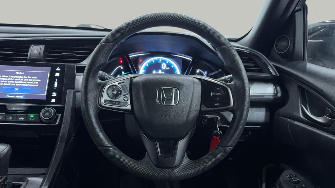 2017 Honda Civic Vti, Automatic, 94901 km, Steering Wheel Close-up