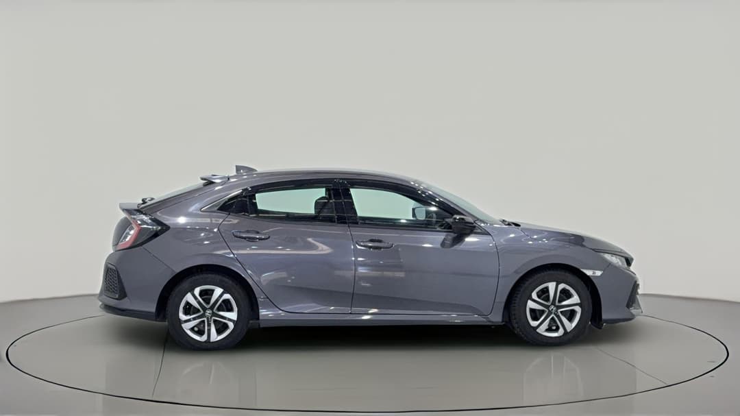 2017 Honda Civic Vti, Automatic, 94901 km, Right Side View
