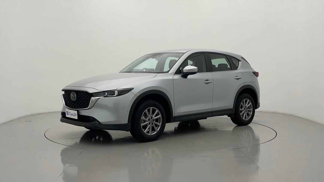 Left Front Diagonal (45- Degree) View