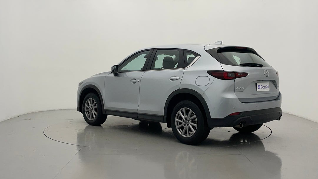 Left Back Diagonal (45- Degree) View