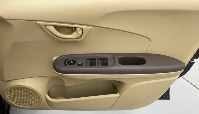 2013 Honda Amaze 1.2 SMT I VTEC, Petrol, Manual, 39,420 km, Driver Side Door Panels Control