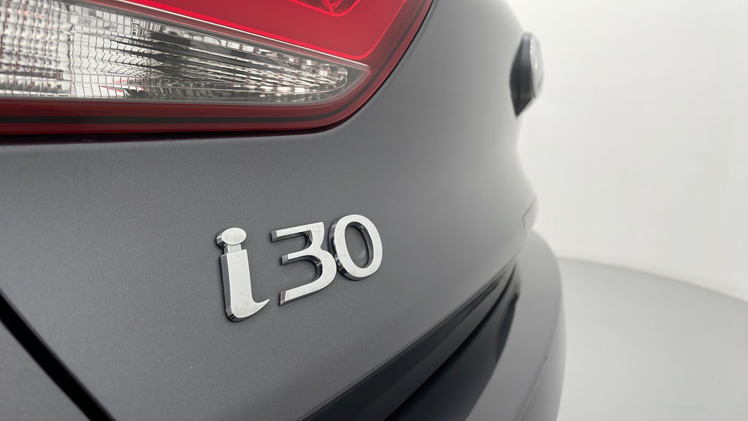 2019 Hyundai i30 Premium, Automatic, 31452 km, Badge (Boot Left Side)