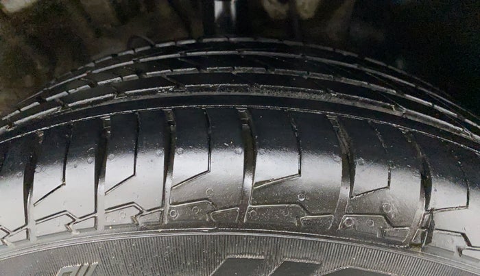 2019 Hyundai VENUE SX 1.0 TURBO, Petrol, Manual, 99,715 km, Right Front Tyre Tread