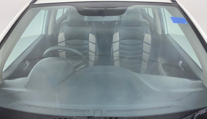 2015 Hyundai Grand i10 SPORTZ 1.2 KAPPA VTVT, Petrol, Manual, 31,091 km, Front windshield - Minor spot on windshield