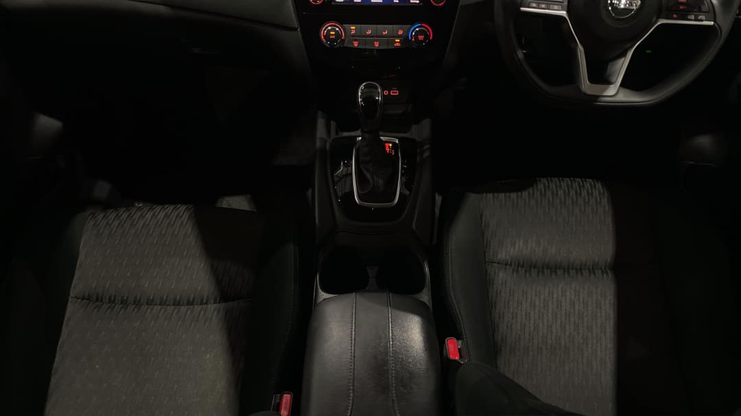 2022 Nissan X-trail St (2WD), Automatic, 45636 km, Center Console