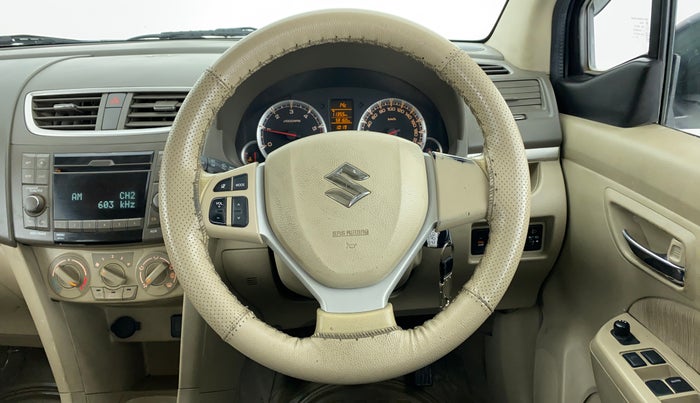 2015 Maruti Ertiga ZDI, Diesel, Manual, 58,530 km, Steering Wheel Close Up
