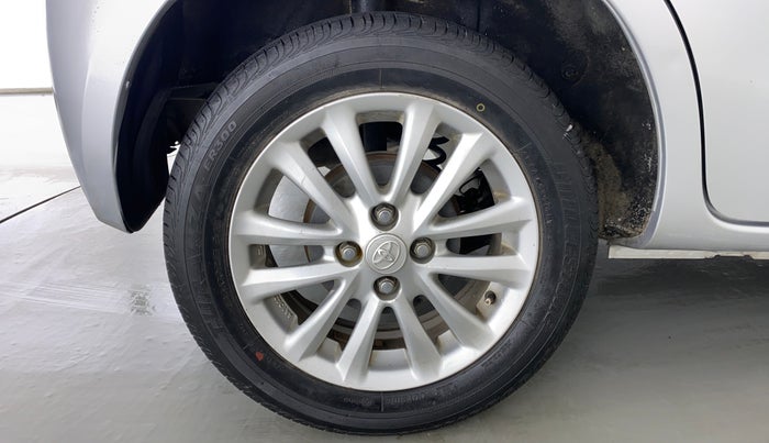 2011 Toyota Etios Liva V SP, Petrol, Manual, 57,603 km, Right Rear Wheel