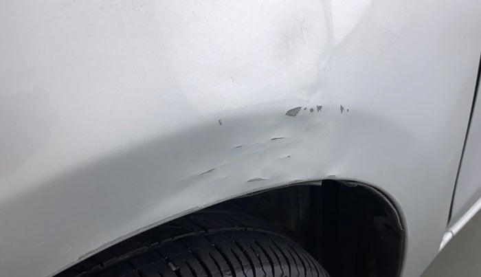 2011 Toyota Etios Liva V SP, Petrol, Manual, 57,603 km, Left fender - Minor scratches
