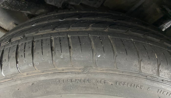 2017 Tata TIGOR XZ 1.2 REVOTRON OPT, Petrol, Manual, 40,779 km, Left Rear Tyre Tread