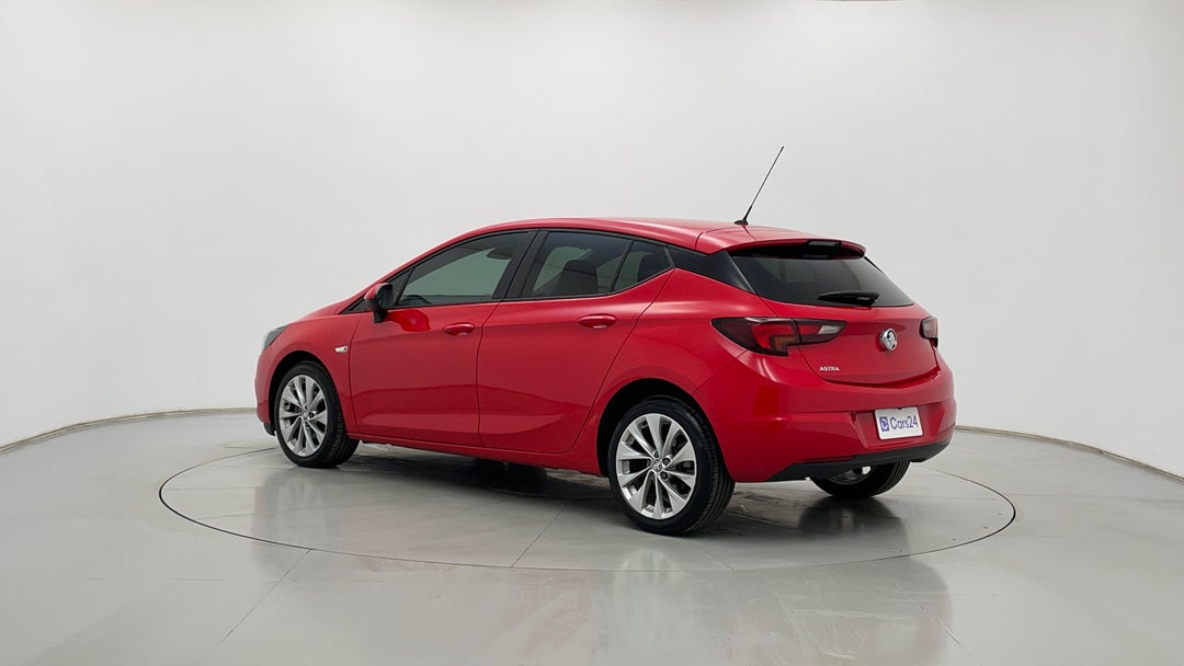 Left Back Diagonal (45- Degree) View