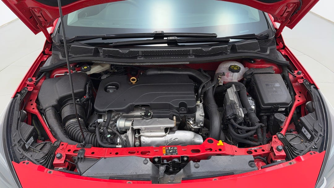 Open Bonnet (Engine)