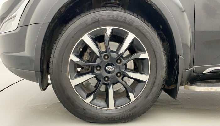 2020 Mahindra XUV500 W11 AT, Diesel, Automatic, 62,948 km, Left Front Wheel