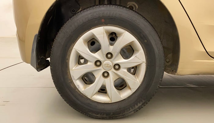 2014 Hyundai Elite i20 MAGNA 1.2, Petrol, Manual, 64,321 km, Right Rear Wheel