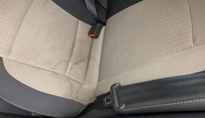 2014 Hyundai Elite i20 MAGNA 1.2, Petrol, Manual, 64,321 km, Second-row left seat - Cover slightly stained