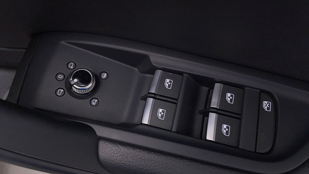 Drivers Side Door Panel Controls