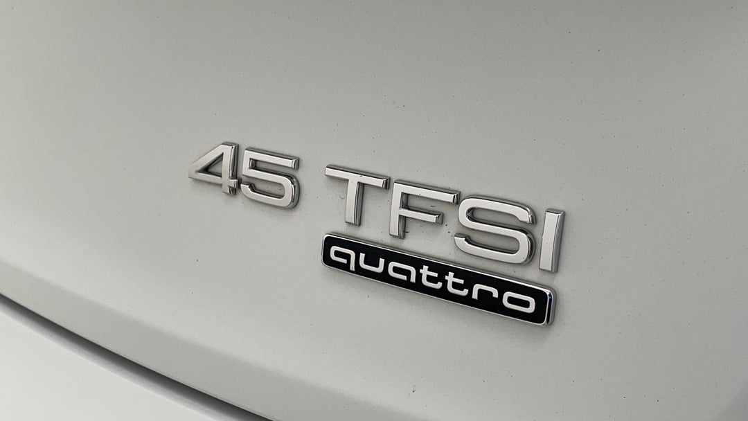 Badge (Boot Right Side)