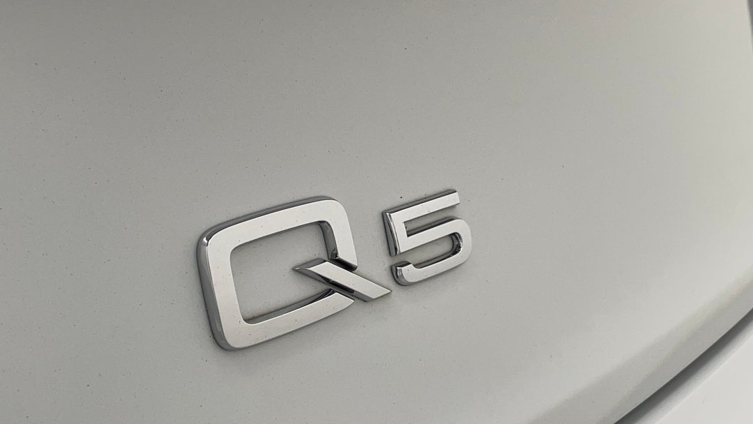 Badge (Boot Left Side)