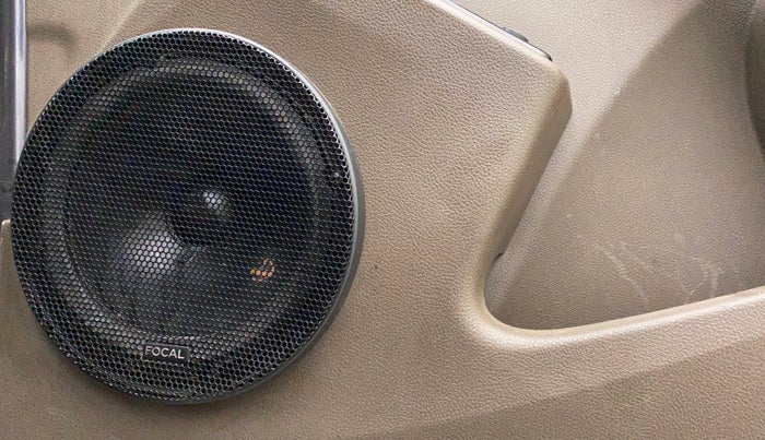 2019 Renault Duster 110 PS RXZ 4X4 MT DIESEL, Diesel, Manual, 1,00,579 km, Speaker