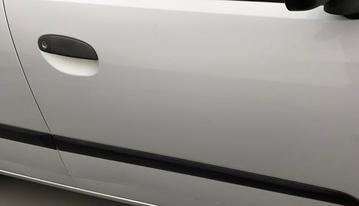 2016 Hyundai i10 MAGNA 1.1, Petrol, Manual, 79,148 km, Driver-side door - Minor scratches