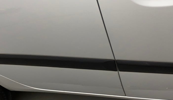 2016 Hyundai i10 MAGNA 1.1, Petrol, Manual, 79,148 km, Right rear door - Slightly dented