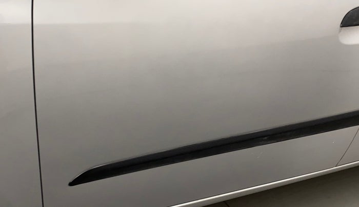 2016 Hyundai i10 MAGNA 1.1, Petrol, Manual, 79,148 km, Front passenger door - Paint has faded