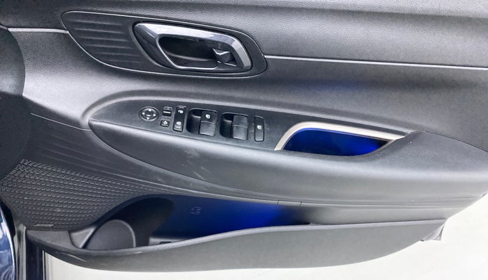 2021 Hyundai NEW I20 ASTA (O) 1.5 CRDI MT, Diesel, Manual, 13,315 km, Driver Side Door Panels Control