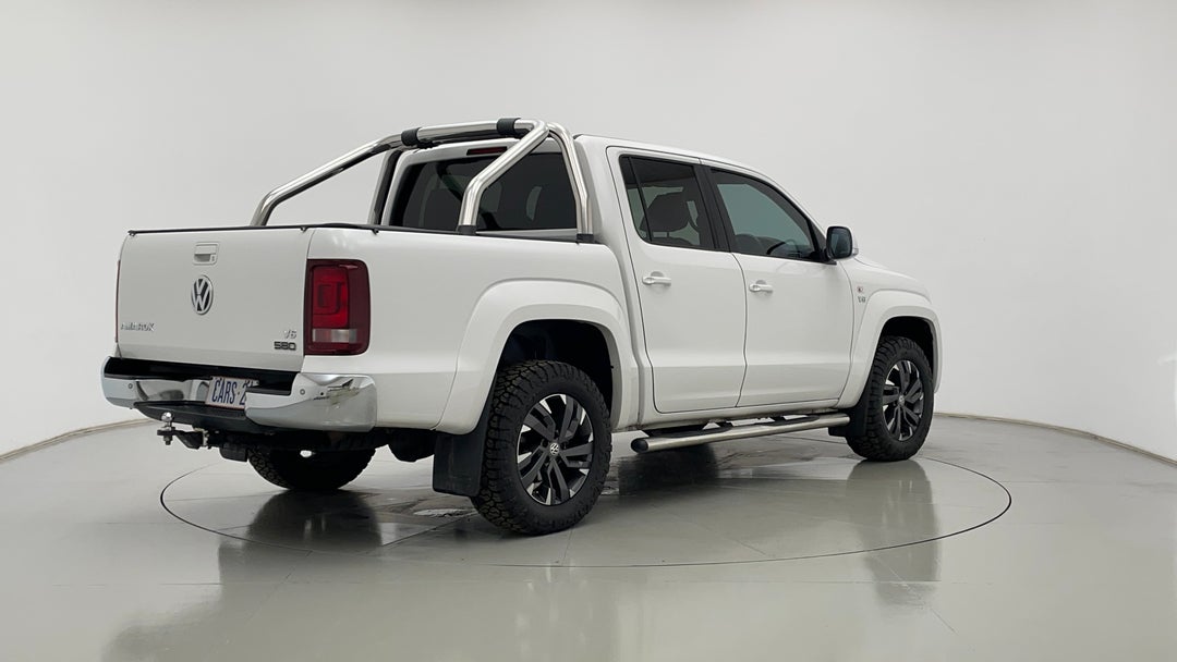 Right Back Diagonal (45- Degree) View