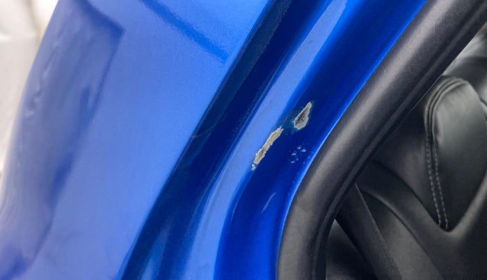 2018 Hyundai Grand i10 SPORTZ U2 1.2 CRDI, Diesel, Manual, 58,207 km, Right C pillar - Minor scratches