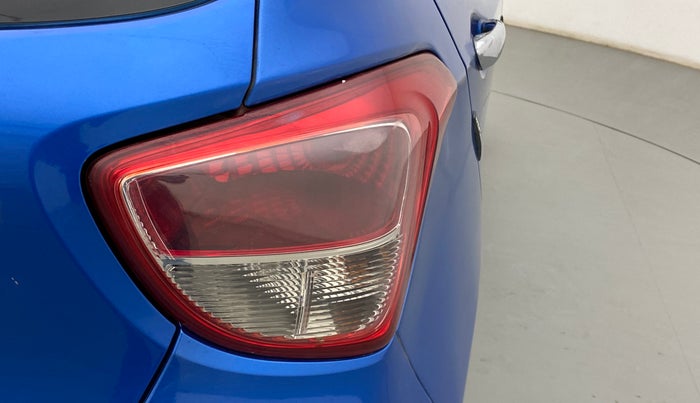 2018 Hyundai Grand i10 SPORTZ U2 1.2 CRDI, Diesel, Manual, 58,207 km, Right tail light - Faded