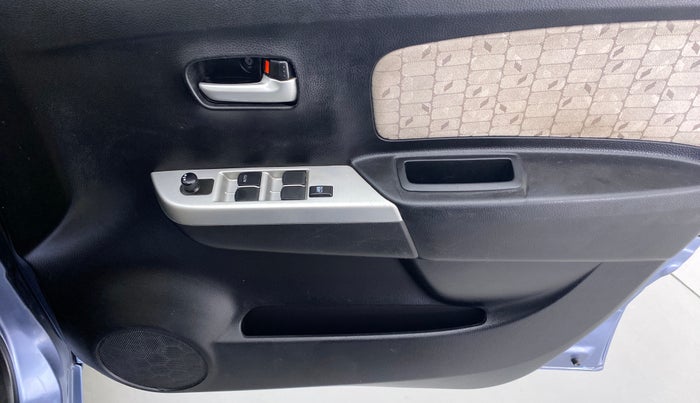2016 Maruti Wagon R 1.0 VXI OPT AMT, Petrol, Automatic, 48,515 km, Driver Side Door Panels Control