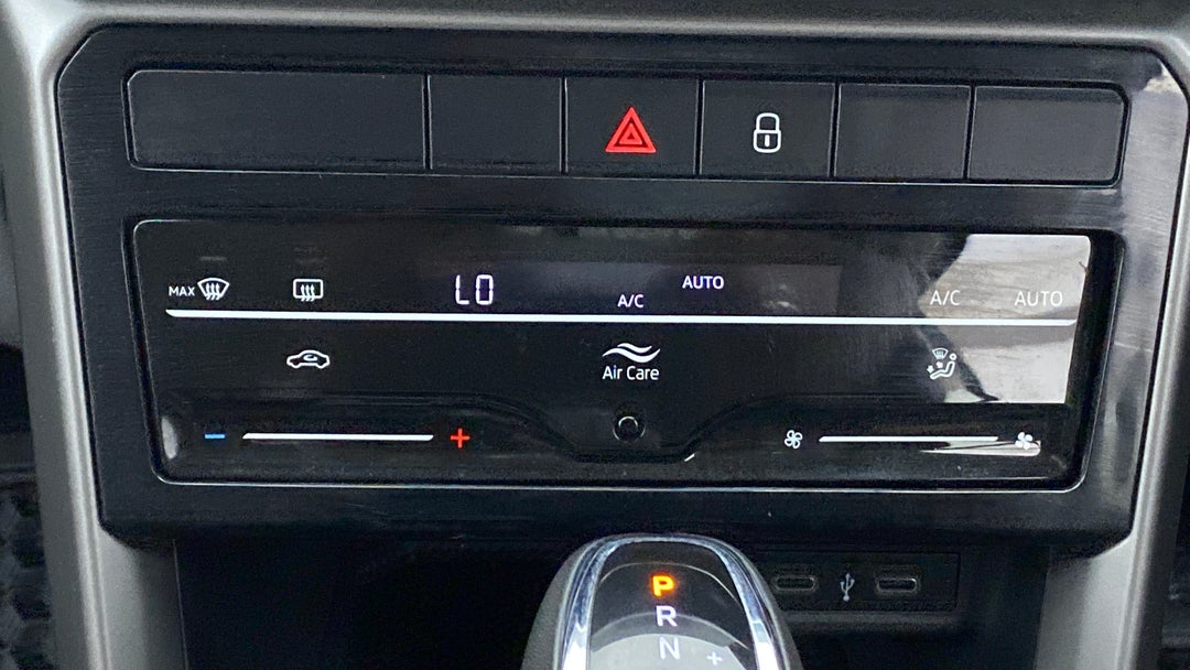 Automatic Climate Control 