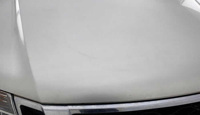 2014 Nissan Terrano XL P, Petrol, Manual, 43,435 km, Bonnet (hood) - Slightly dented