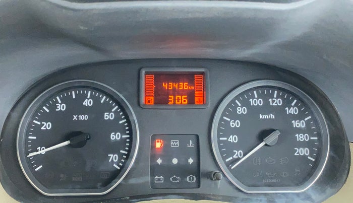 2014 Nissan Terrano XL P, Petrol, Manual, 43,435 km, Odometer Image