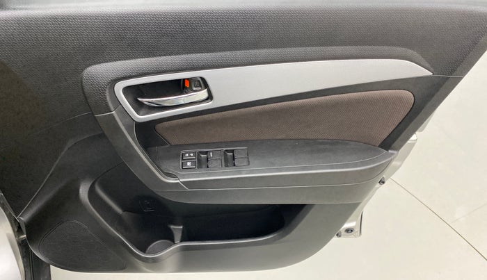 2021 Toyota URBAN CRUISER PREMIUM MT, Petrol, Manual, 14,807 km, Driver Side Door Panels Control
