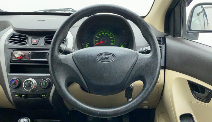 2015 Hyundai Eon ERA PLUS, Petrol, Manual, 32,322 km, Steering Wheel Close Up