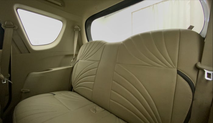 2015 Maruti Ertiga VXI CNG, CNG, Manual, 67,478 km, Third Seat Row ( optional )