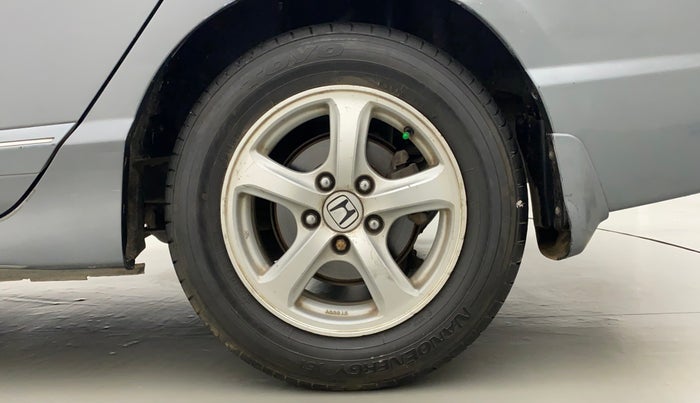 2010 Honda Civic 1.8L I-VTEC V AT, Petrol, Automatic, 1,14,075 km, Left Rear Wheel