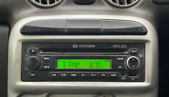 2011 Hyundai Santro Xing GLS, Petrol, Manual, 56,061 km, Infotainment System