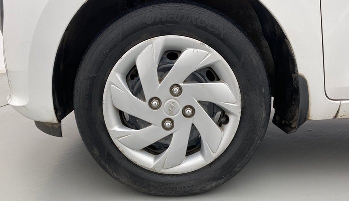 2020 Hyundai NEW SANTRO SPORTZ CNG, CNG, Manual, 49,982 km, Left Front Wheel