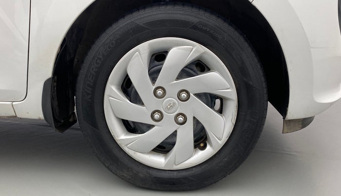 2020 Hyundai NEW SANTRO SPORTZ CNG, CNG, Manual, 49,982 km, Right Front Wheel