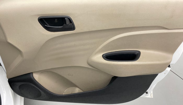 2020 Hyundai NEW SANTRO SPORTZ CNG, CNG, Manual, 49,982 km, Driver Side Door Panels Control
