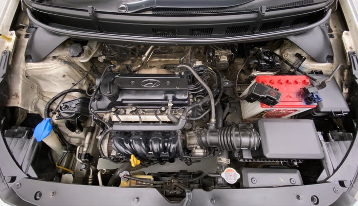 2016 Hyundai Elite i20 SPORTZ 1.2, Petrol, Manual, 1,30,162 km, Open Bonet